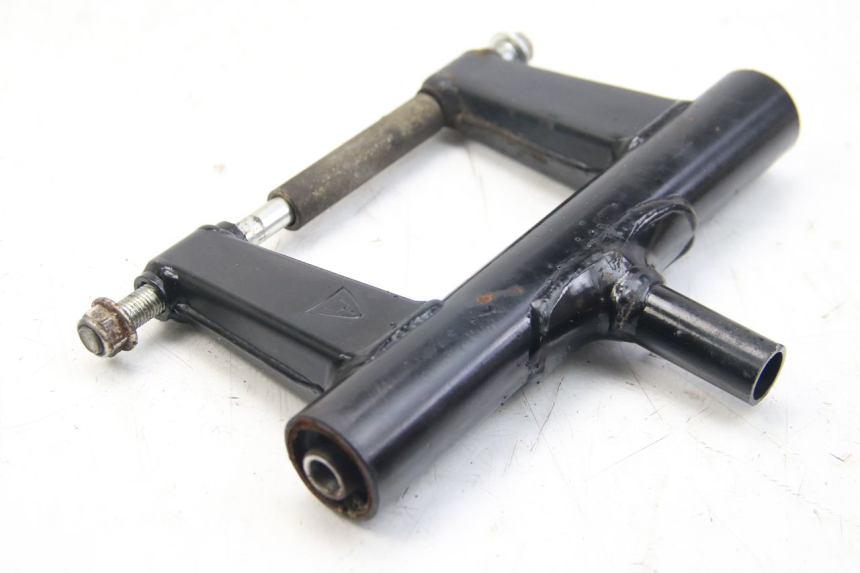 photo de ENGINE MOUNT TNT MOTOR ROMA 10' 4T 50 (2019 - 2022) - Technical close-up