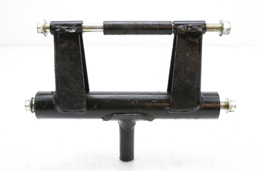 photo de ENGINE MOUNT JM MOTORS SANTANA 50 (2014 - 2023) - Technical close-up