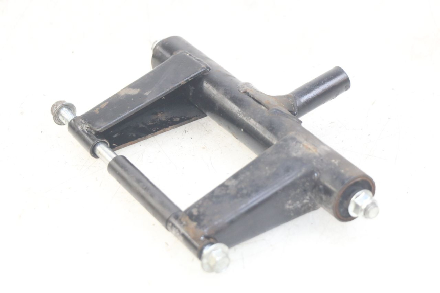 photo de ENGINE MOUNT JM MOTORS SANTANA 50 (2014 - 2023) - Component detail