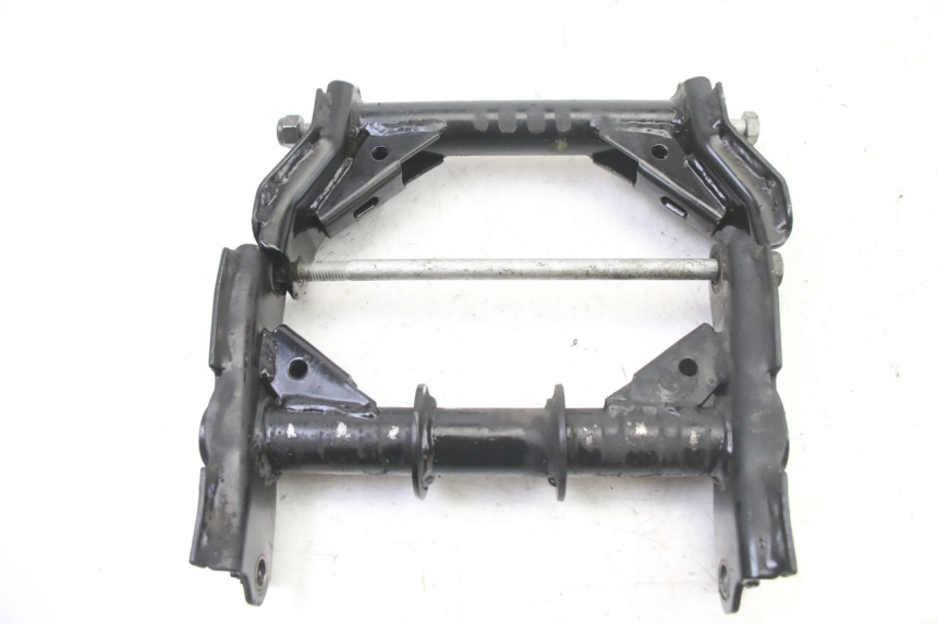 photo de ENGINE MOUNT PEUGEOT SATELIS 125 (2013 - 2018) - Zoom on usage condition