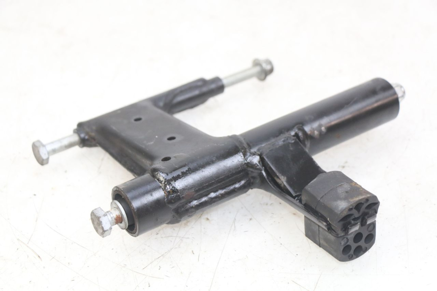 photo de ENGINE MOUNT APRILIA SCARABEO 100 (2003 - 2012) - Main view