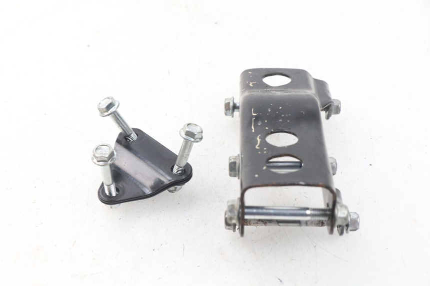 photo de ENGINE MOUNT MASH SEVENTY FIVE 125 (2013 - 2021) - Component detail
