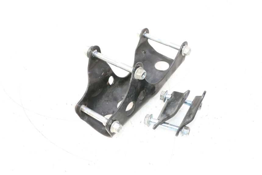 photo de ENGINE MOUNT MASH SEVENTY FIVE 125 (2013 - 2021) - Component detail