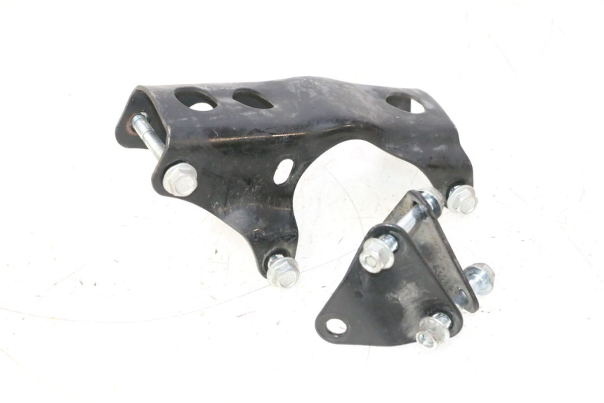 photo de ENGINE MOUNT MASH SEVENTY FIVE 125 (2013 - 2021) - Zoom on usage condition