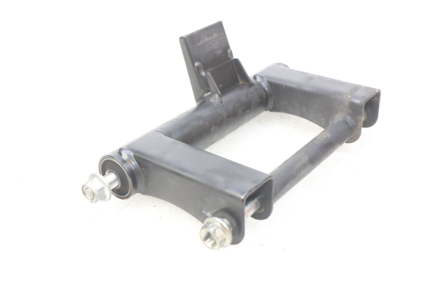 photo de ENGINE MOUNT SUZUKI SIXTEEN 125 (2008 - 2010) - Component detail