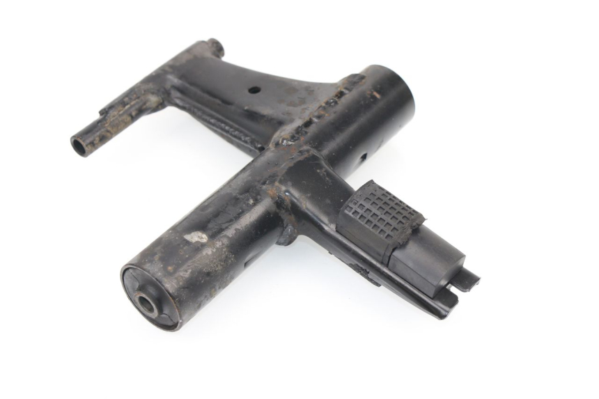 photo de ENGINE MOUNT APRILIA SPORT CITY 2T 50 (2008 - 2012) - Main view