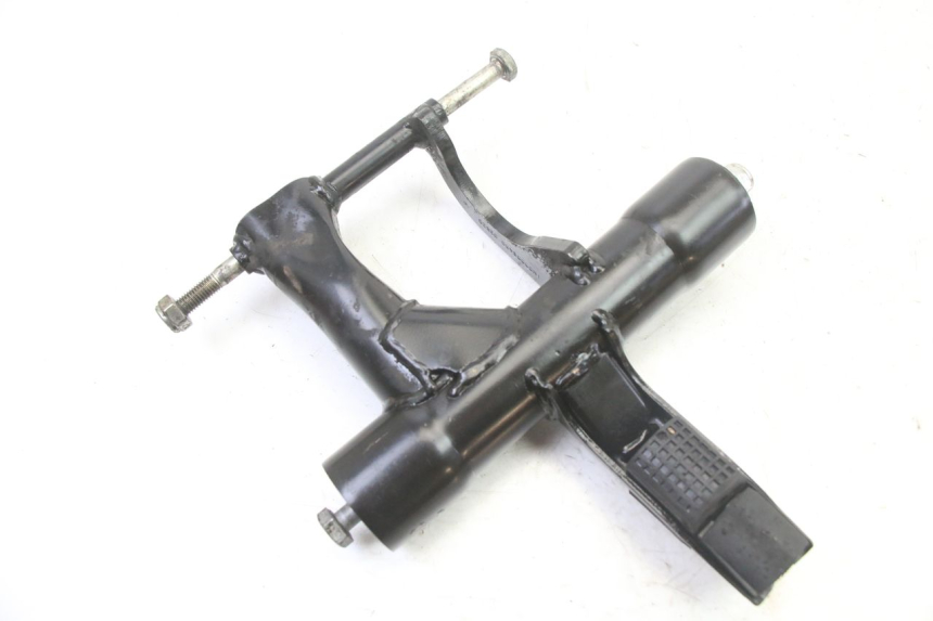 photo de ENGINE MOUNT APRILIA SR 2T 50 (2018 - 2022) - Fixing points details