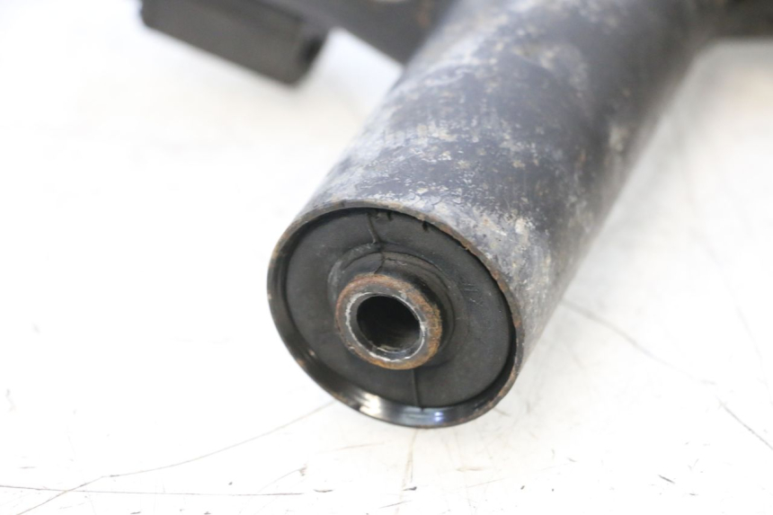 photo de ENGINE MOUNT APRILIA SR MOTARD 50 (2012 - 2018) - Fixing points details