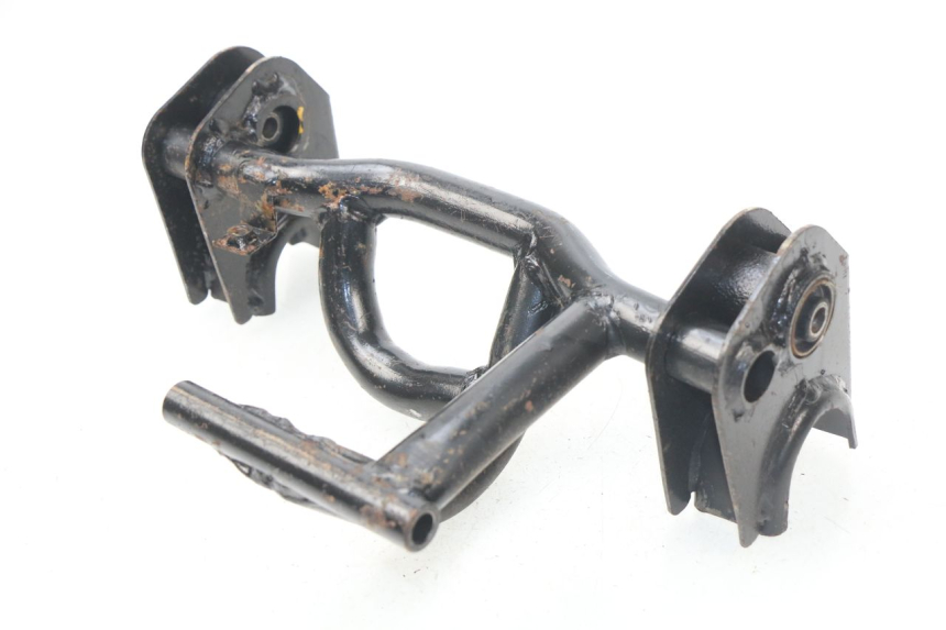 photo de ENGINE MOUNT RAZZO STEED 125 (2012 - 2018) - Alternative perspective