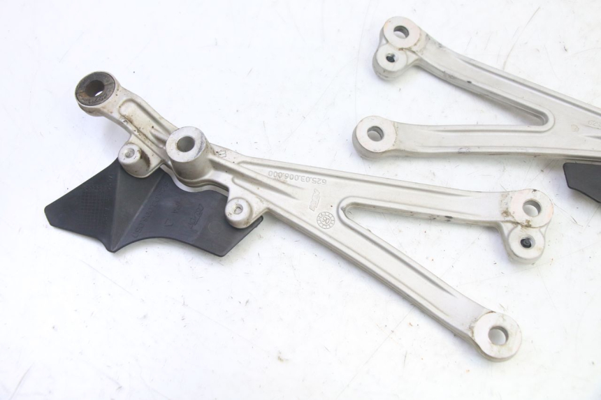 photo de ENGINE MOUNT KTM SUPERENDURO R 950 (2005 - 2009) - Product overview