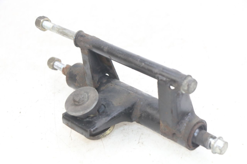 photo de ENGINE MOUNT PEUGEOT SV 125 (1991 - 1994) - Main view