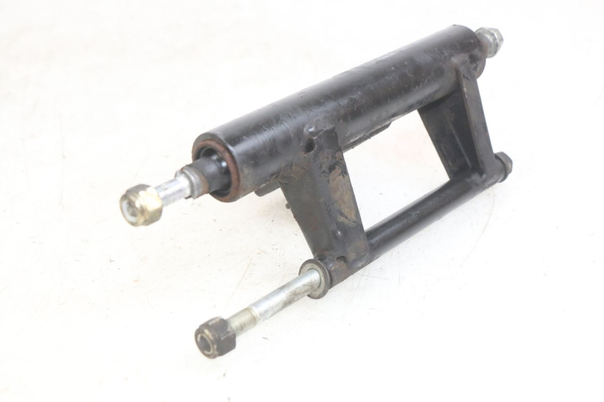 photo de ENGINE MOUNT PEUGEOT SV 125 (1991 - 1994) - Component detail