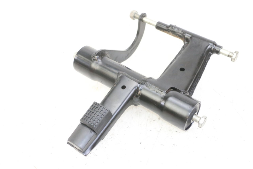 photo de ENGINE MOUNT APRILIA SXR 50 (2021 - 2023) - Alternative perspective