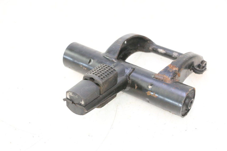 photo de ENGINE MOUNT PIAGGIO TYPHOON 50 (1993 - 1999) - Zoom on usage condition