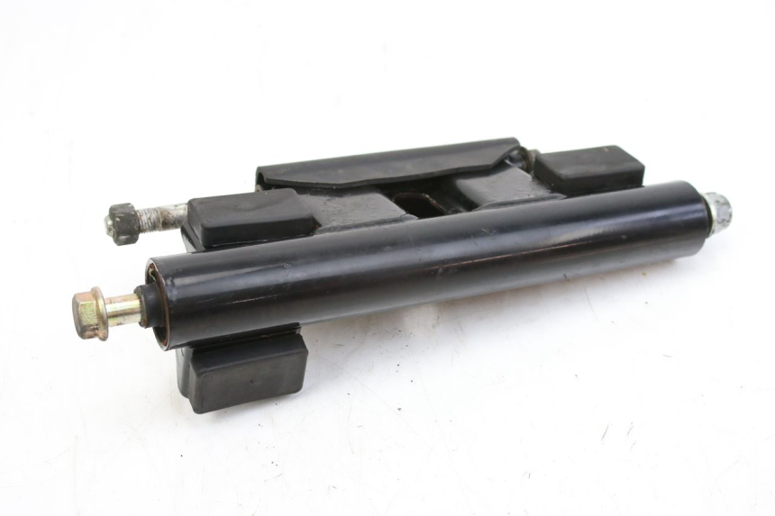 photo de ENGINE MOUNT SUZUKI UH BURGMAN 125 (2002 - 2006) - Main view