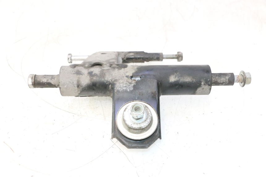photo de ENGINE MOUNT PIAGGIO VESPA PRIMAVERA 2T 50 (2013 - 2018) - Zoom on usage condition