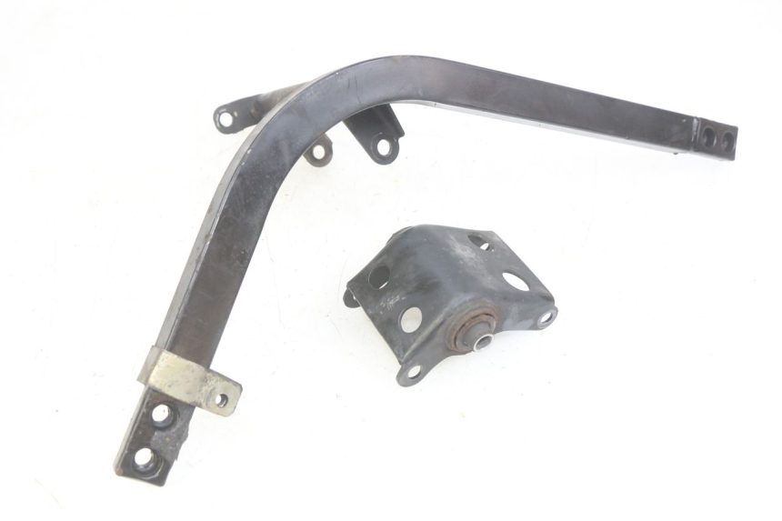 photo de ENGINE MOUNT DAELIM VJ ROADWIN FI 125 (2008 - 2017) - Alternative perspective