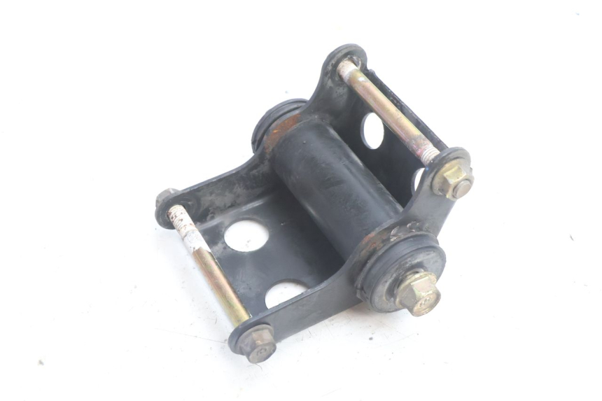 photo de ENGINE MOUNT DAELIM VJ ROADWIN 125 (2004 - 2007) - Zoom on usage condition