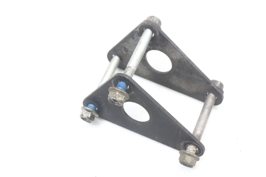 photo de ENGINE MOUNT SUZUKI VL INTRUDER 125 (2004 - 2007) - Main view