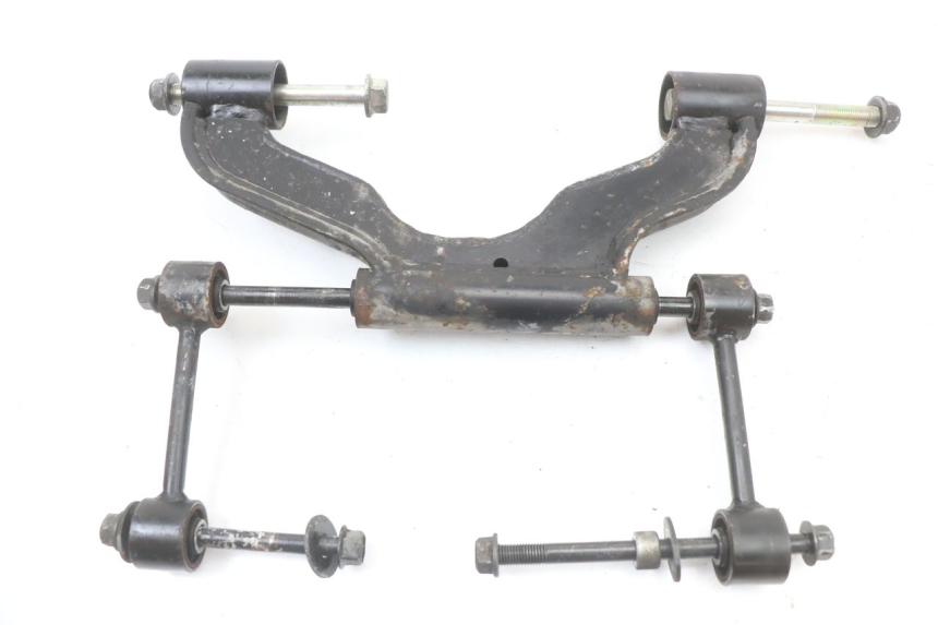 photo de ENGINE MOUNT YAMAHA X-MAX XMAX 125 (2010 - 2013) - Product overview