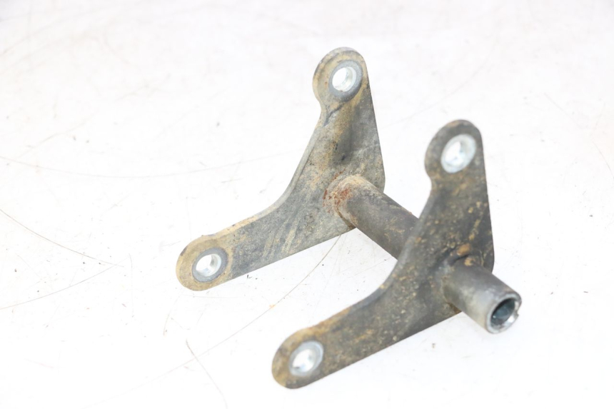 photo de ENGINE MOUNT SMC XROAD 150 - Component detail