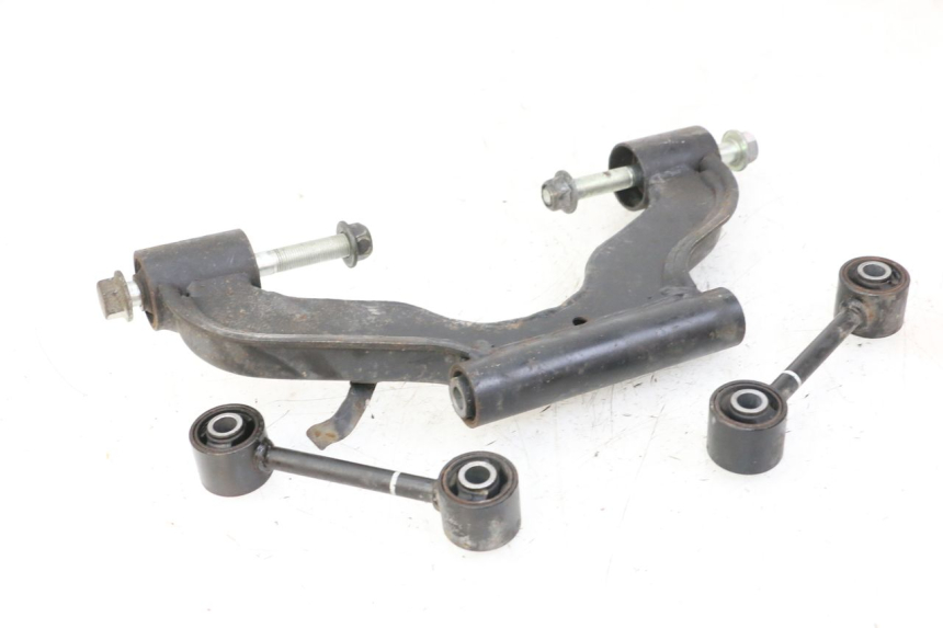 photo de ENGINE MOUNT YAMAHA X-MAX XMAX ABS 250 (2010 - 2014) - Zoom on usage condition