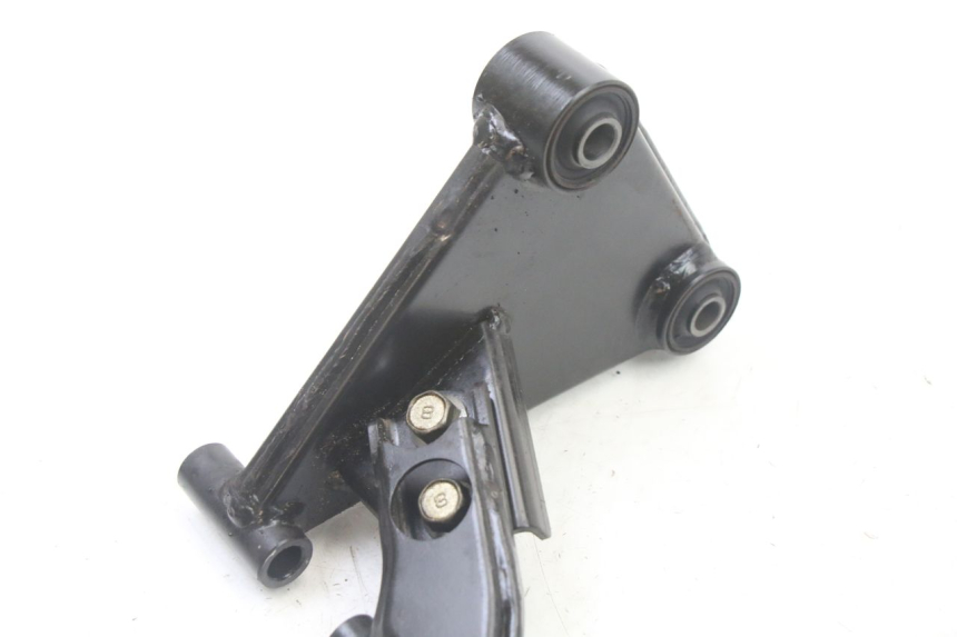 photo de ENGINE MOUNT YAMAHA YP X-MAX XMAX 400 (2014 - 2017) - Technical close-up