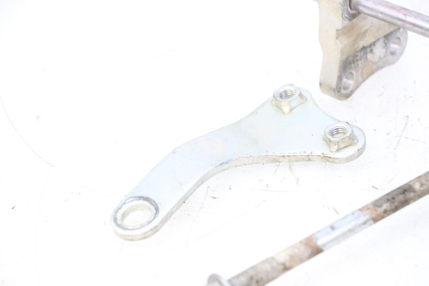 photo de ENGINE MOUNT YAMAHA YZF YZ-F 450 (2014 - 2016) - Technical close-up