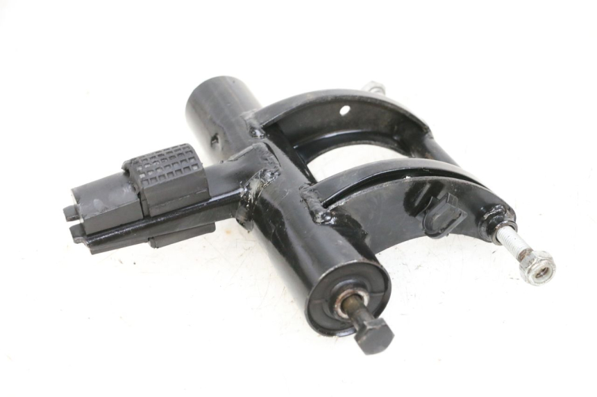 photo de ENGINE MOUNT PIAGGIO ZIP 2T 50 (2009 - 2019) - Zoom on usage condition