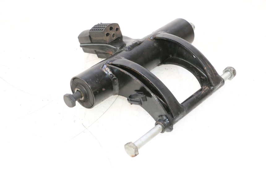 photo de ENGINE MOUNT PIAGGIO ZIP 2T 50 (2009 - 2019) - Main view