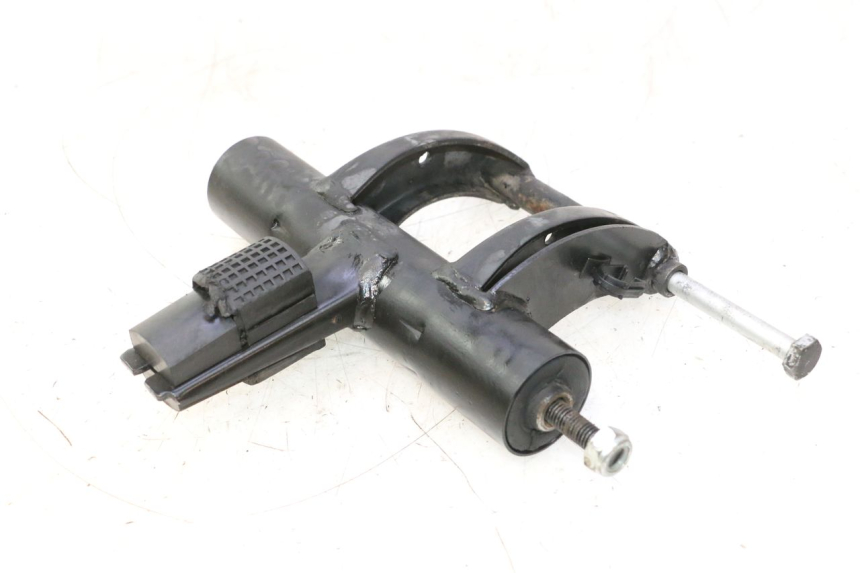photo de ENGINE MOUNT PIAGGIO ZIP 2T 50 (2009 - 2019) - Main view