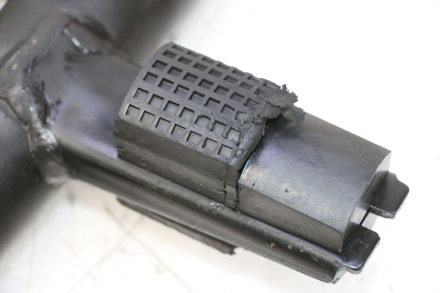 photo de ENGINE MOUNT PIAGGIO ZIP 2T 50 (2009 - 2019) - Product overview