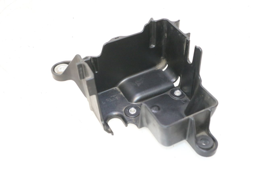 photo de ABS PUMP BRACKET PIAGGIO MP3 500 (2016 - 2018) - Product overview