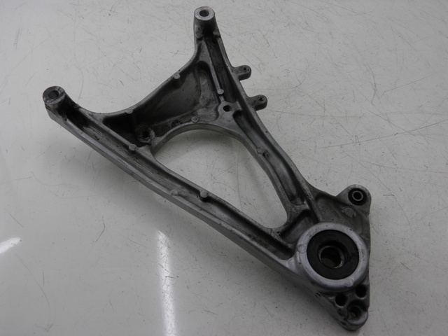photo de EXHAUST MOUNT HONDA SH 125 (2003 - 2004) - Technical close-up