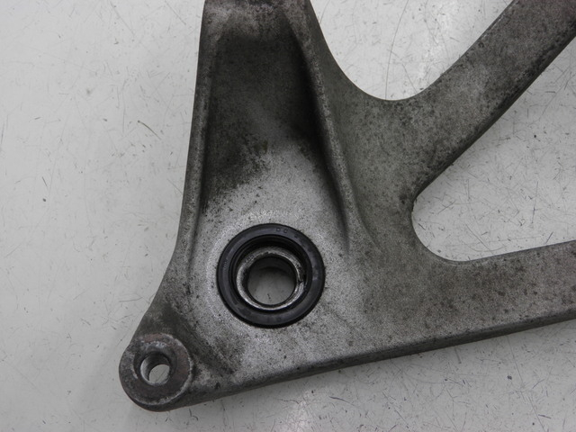 photo de EXHAUST MOUNT HONDA SH 125 (2005 - 2008) - Product overview