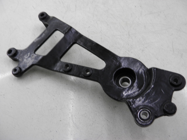 photo de EXHAUST MOUNT JM MOTOR S-MAX 125 (2010 - 2014) - Component detail