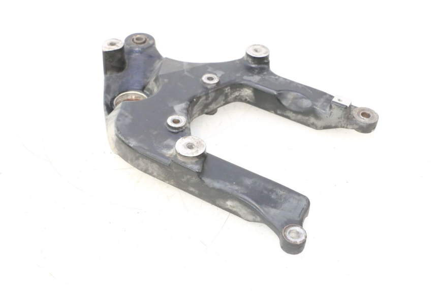 photo de POT SUPPORT SUZUKI BURGMAN 125 (2007 - 2014) - Fixing points details