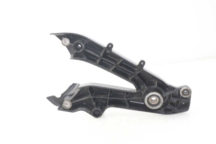 photo de EXHAUST MOUNT YAMAHA BW'S BWS 125 (2010 - 2013) - Component detail