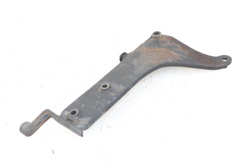 photo de EXHAUST MOUNT DAELIM BESBI 125 (2007 - 2008) - Alternative perspective