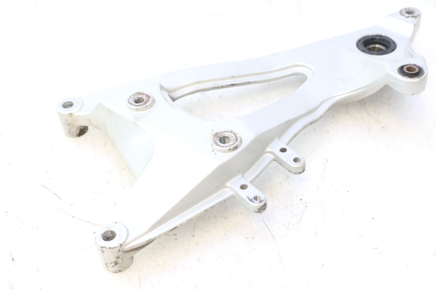photo de EXHAUST MOUNT CF MOTO E-CHARM 125 (2005 - 2008) - Surface and material condition