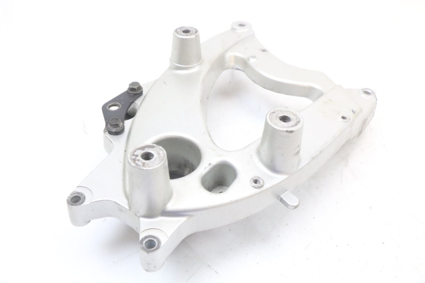 photo de EXHAUST MOUNT LONGJIA EASY MAX 125 (2020 - 2024) - Alternative perspective