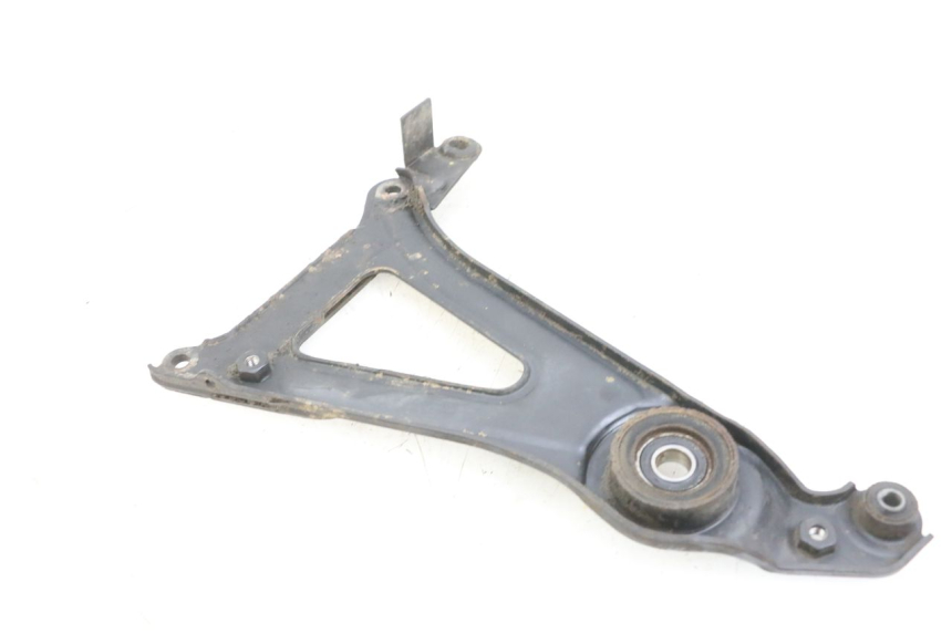 photo de EXHAUST MOUNT PEUGEOT ELYSEO 125 (1999 - 2004) - Component detail