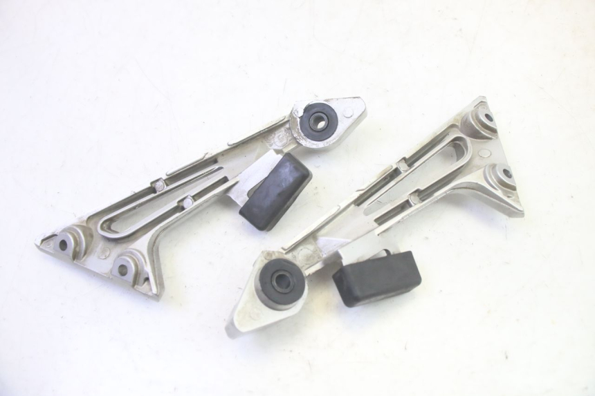 photo de EXHAUST MOUNT YAMAHA FJR ABS 1300 (2006 - 2012) - Product overview