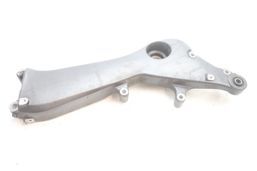 photo de EXHAUST MOUNT HONDA FJS SILVER WING SILVERWING 400 (2005 - 2008) - Alternative perspective