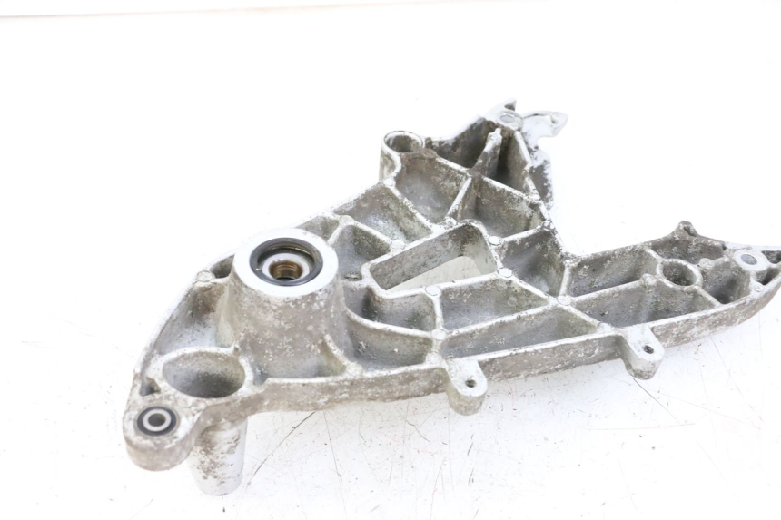 photo de EXHAUST MOUNT MBK FLAME X 125 (2007 - 2016) - Zoom on usage condition