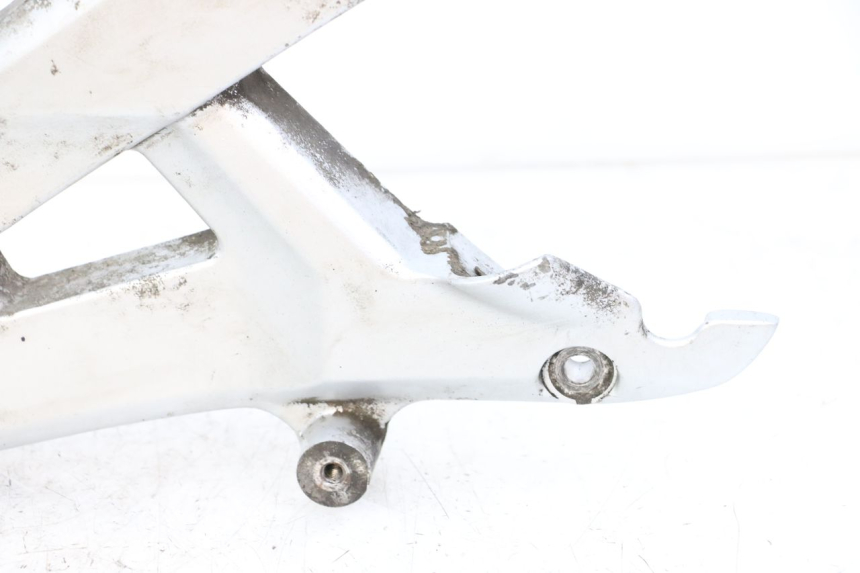 photo de EXHAUST MOUNT MBK FLAME X 125 (2007 - 2016) - Fixing points details