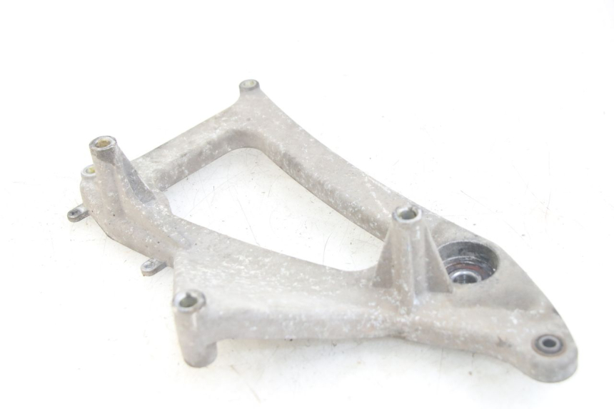 photo de EXHAUST MOUNT PEUGEOT GEOPOLIS RS 125 (2007 - 2009) - Alternative perspective