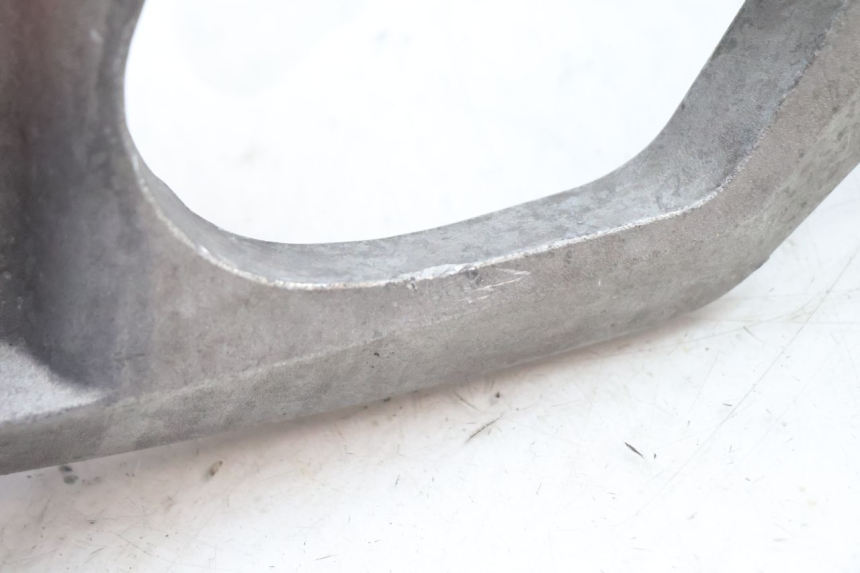 photo de EXHAUST MOUNT GILERA GP 800 (2007 - 2013) - Alternative perspective