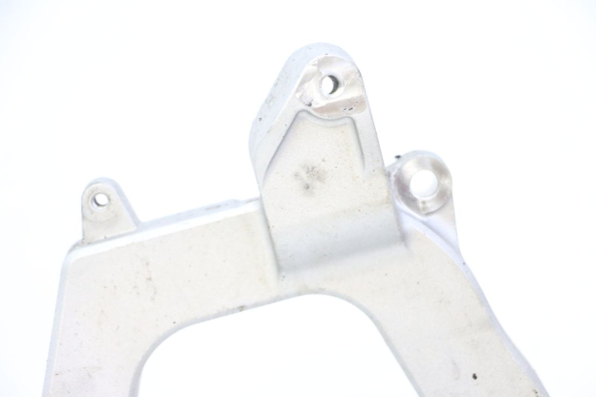 photo de EXHAUST MOUNT PIAGGIO MP3 HPE 310 (2024 - 2025) - Checked used part