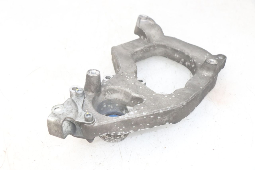 photo de EXHAUST MOUNT PIAGGIO MP3 HPE 300 (2019 - 2026) - Component detail